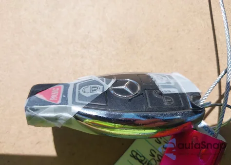 2013 Mercedes-Benz C 300 Luxury 4Matic/Sport 4Matic из США, поврежденный, VIN WDDGF8AB7DR249298